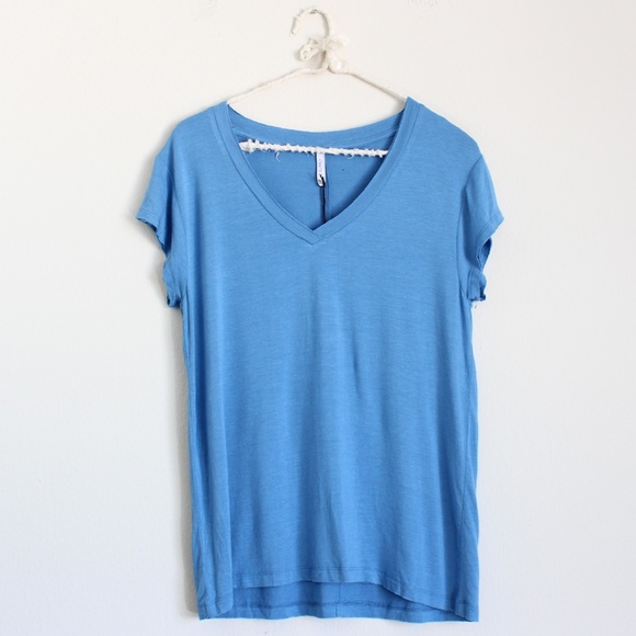 Z Supply Tops - NWT Z Supply The Modern V Neck Tee Z Supply Tops - NWT Z Supply The Modern V Neck Tee